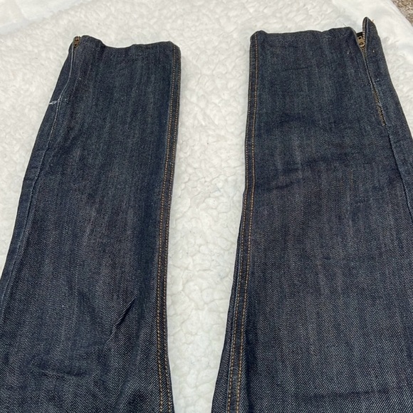 Jeanology Collection Cropped Jeans. Size 8. Zippers up legs. EUC. Very Unique - Picture 3 of 4